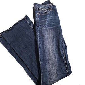 WHBM FLARE LEG JEAN SIZE 00